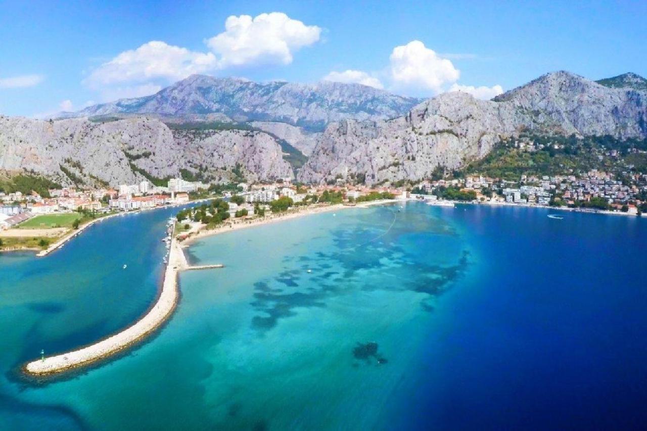 Apartment Antonela Omiš Εξωτερικό φωτογραφία